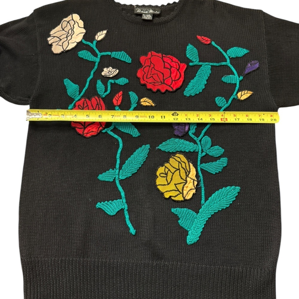 Richard Martin Women’s Medium Black Sweater w/ Multi Color Roses Size M Vintage - Picture 11 of 13